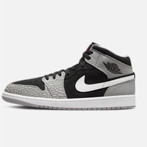 Jordan Retro 1 Mid